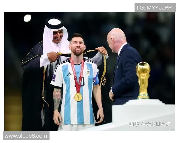 年度最佳足球球员荣誉争夺战：谁将登顶成就MVP荣耀