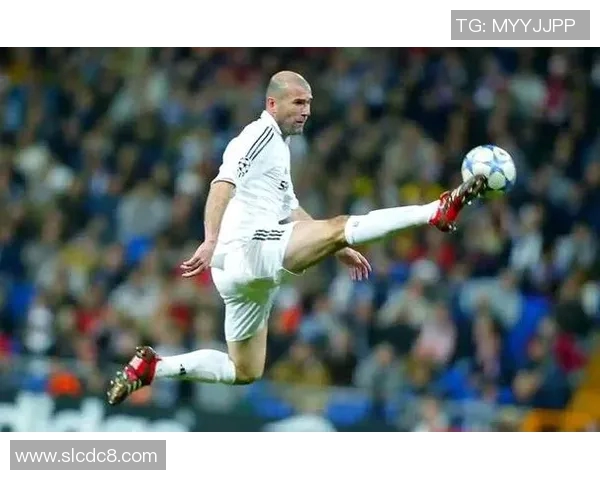 欧洲超级足球球星辉煌赛场传奇故事全面揭秘