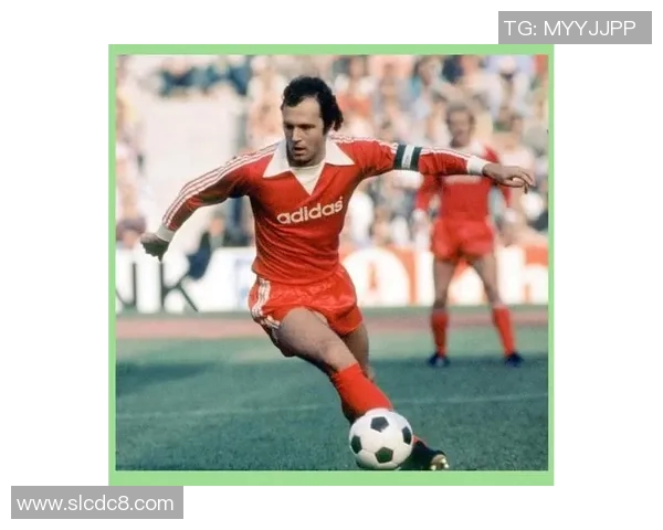 足球巨星如何成就一名球员的传奇之路及其背后的成长故事