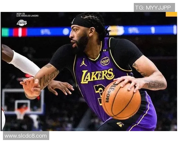 足球球星脚踝伤病对职业生涯发展的深远影响与未来走势分析